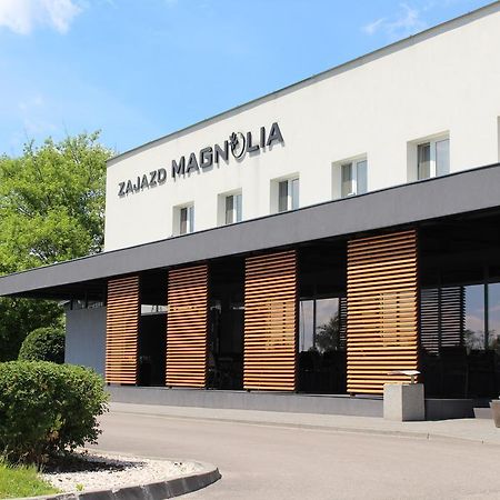 Zajazd Magnolia-Airport Modlin Pomiechówek Dış mekan fotoğraf